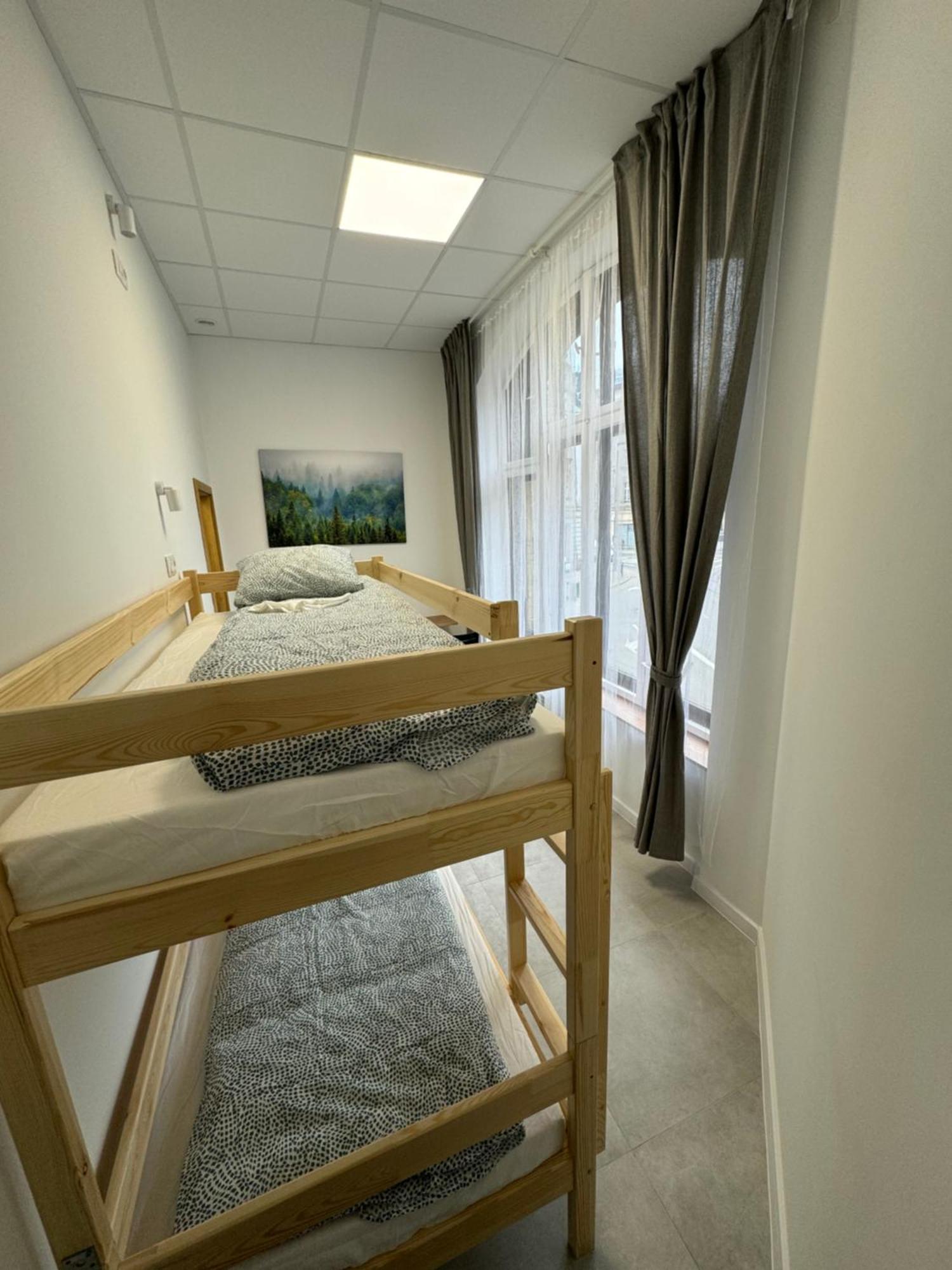 Green Hostel Katowice - 24H Parking מראה חיצוני תמונה