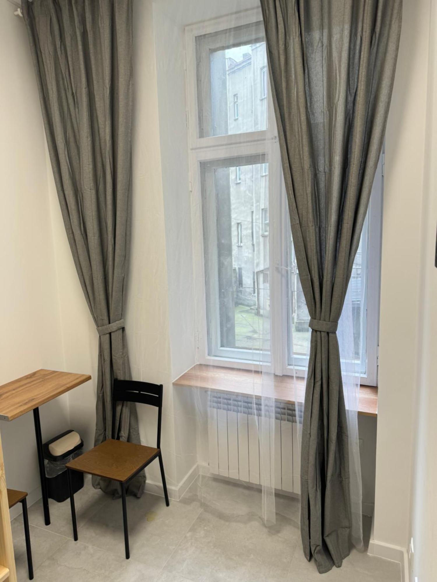 Green Hostel Katowice - 24H Parking מראה חיצוני תמונה